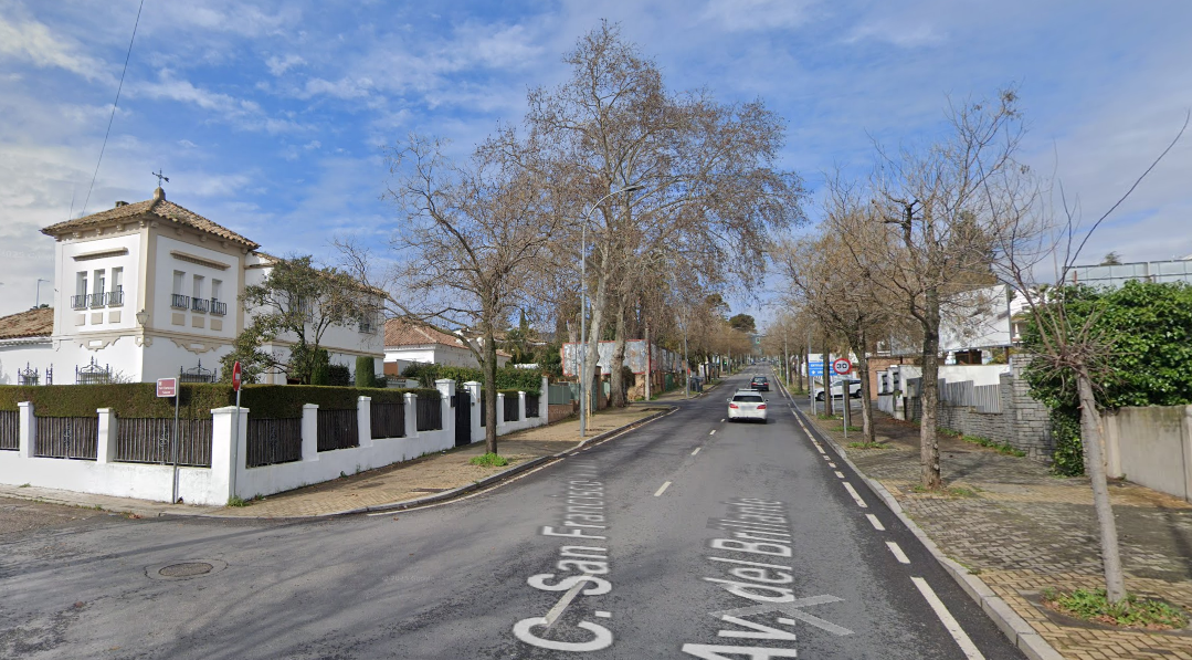 Chalet en El Brillante, Córdoba, con problemas de humedad solucionados por expertos